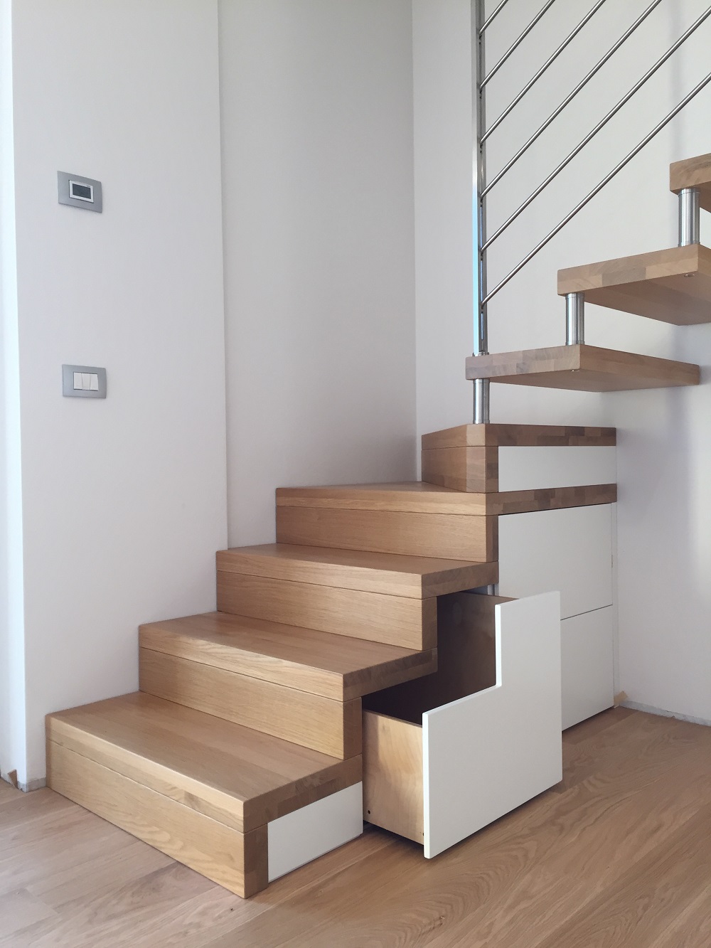 Scala System con cassettoni a scomparsa (3)