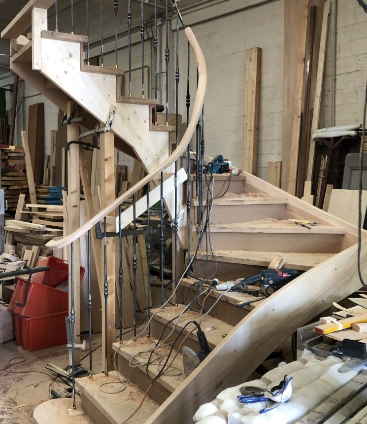 Scala in costruzione